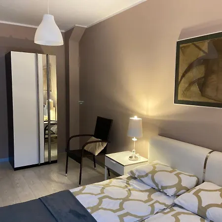 Grafitowy Laser Apartment